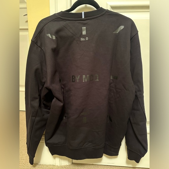 MCQ - Male - Sweater - Small - Picture 4 of 7